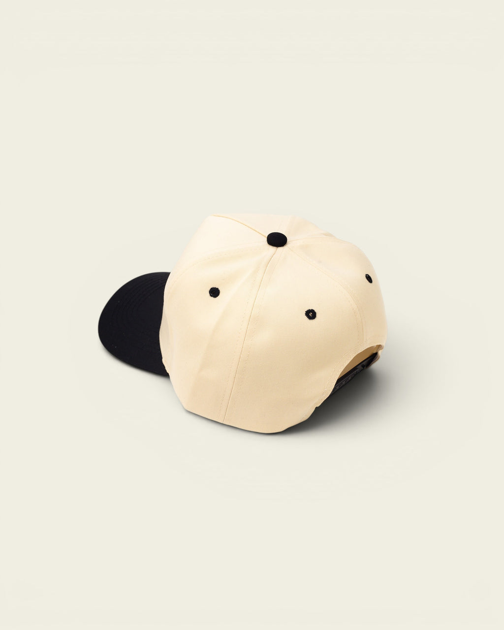 Ayredale Ranch & Co Black Texas baseball cap in cream with black accents and brim.