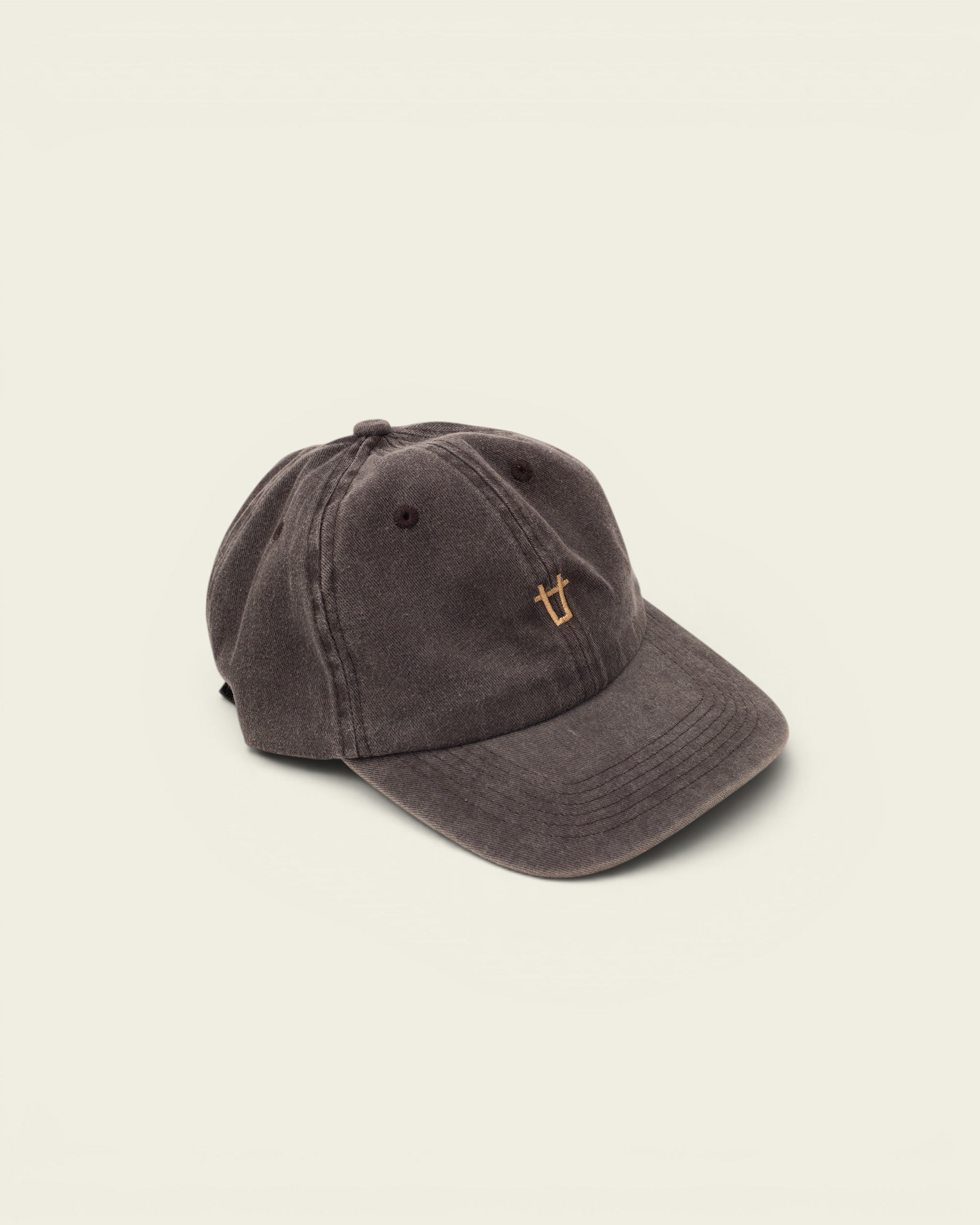 Ayredale Ranch & Co dark grey washed cotton baseball cap with gold bull head logo